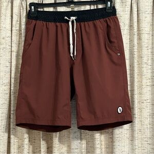 Vuori Mens Kore Shorts 10" lined medium